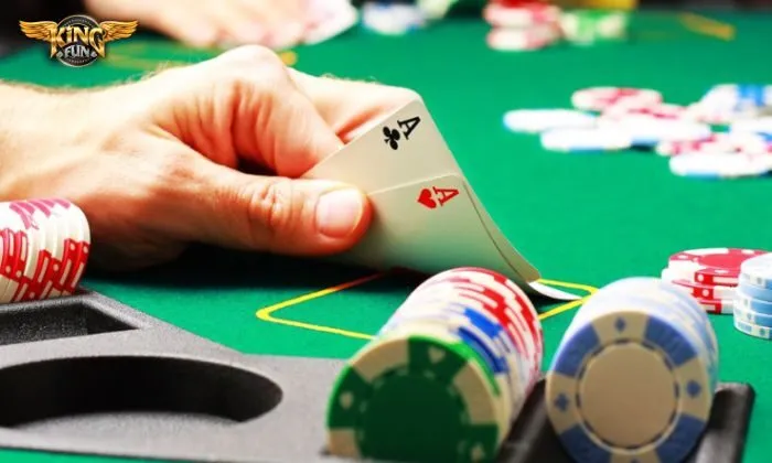 Luật chơi bài Poker Kingfun dễ hiểu