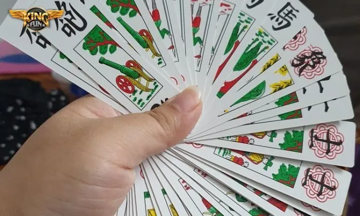 Tam cúc là gì Phương pháp phân biệt các lá bài trong Tam cúc