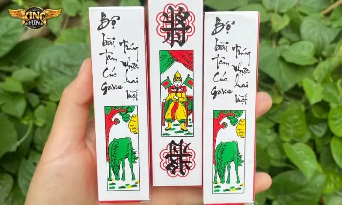 Tam cúc là gì Các lưu ý quan trọng cho người chơi khi chơi bài Tam cúc